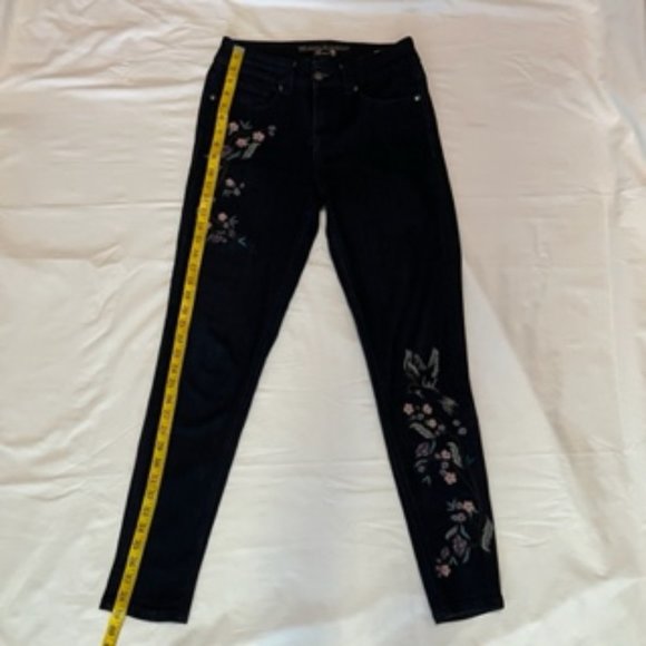 Melissa McCarthy Seven Skinny Blue Jeans Embroidery Size 4 Slimming Silhouette - Picture 2 of 12